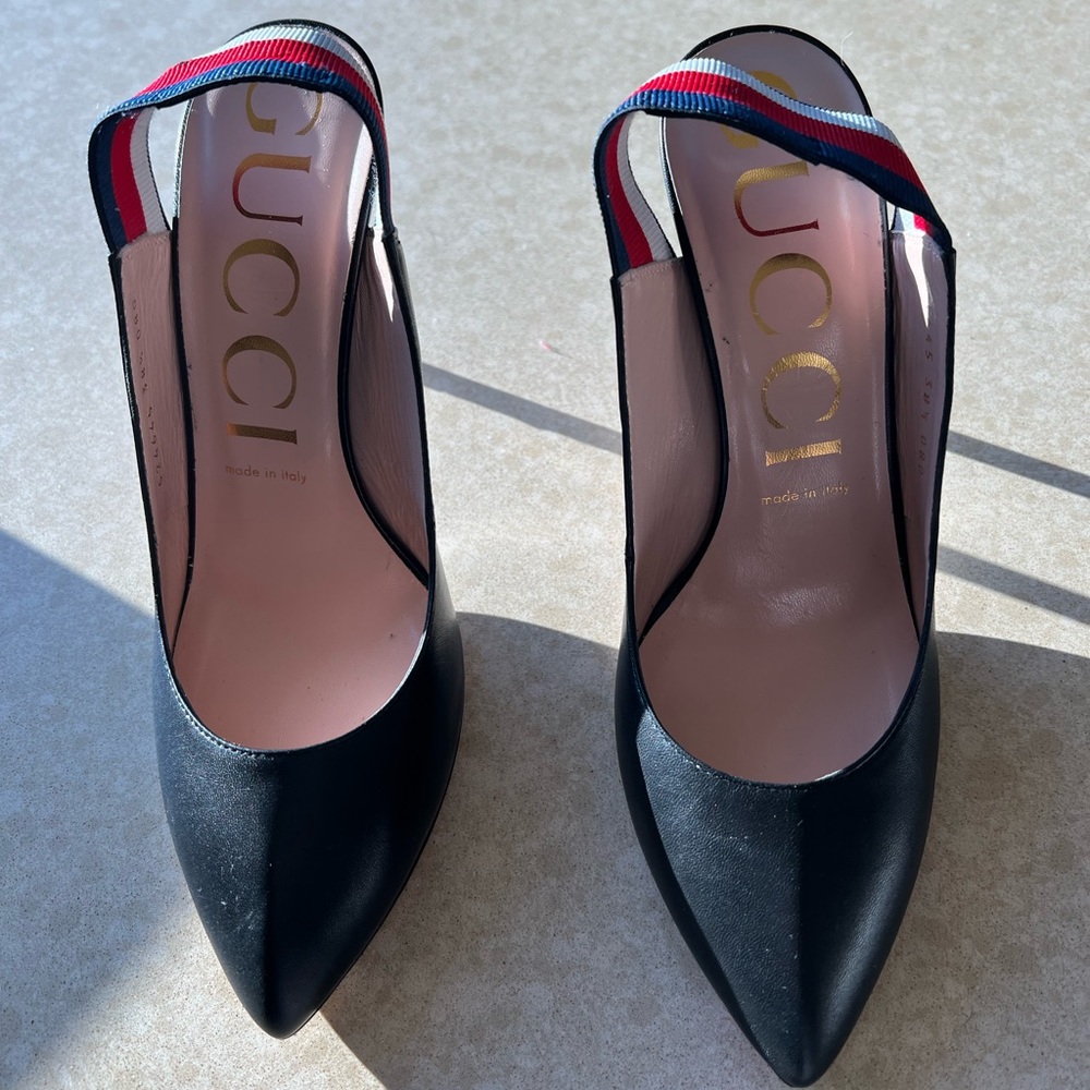 Excellent Condition only worn one time I can’t do heels
